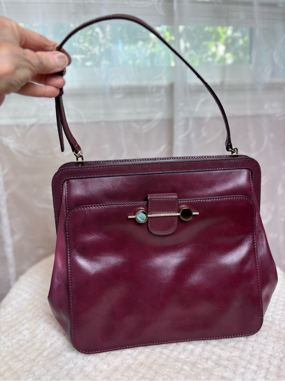 Jason Wu Daphne Smooth Burgundy Leather Luxury Shoulder Bag - Picture 2 of 16